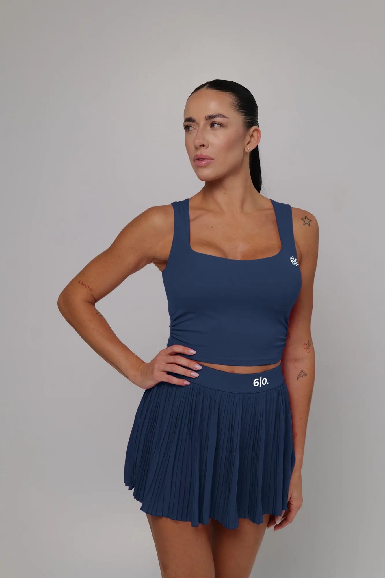 Black color top and pleated skirt set - Six Zero padel