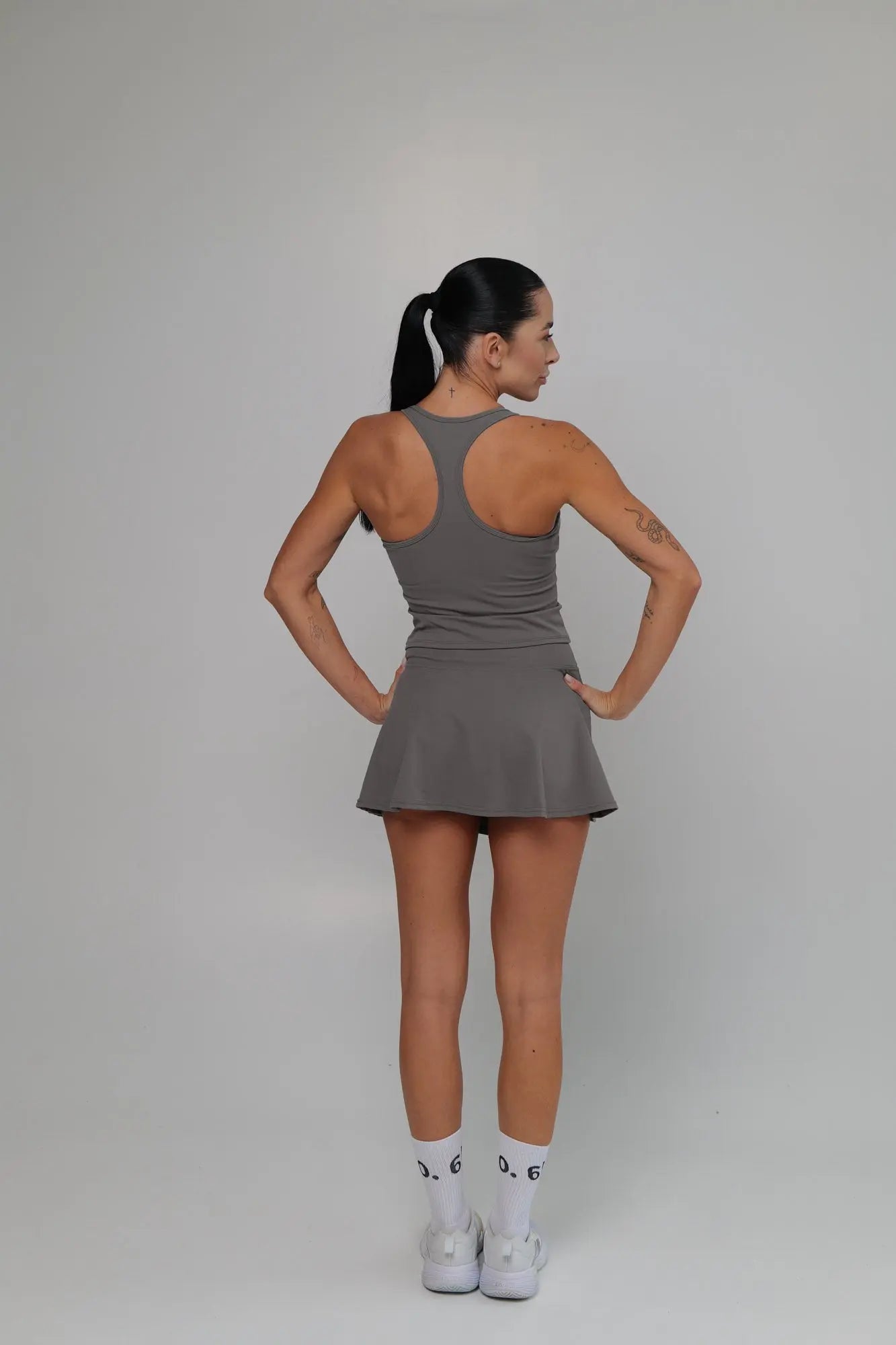 Black soft material top and skirt set - Six Zero padel