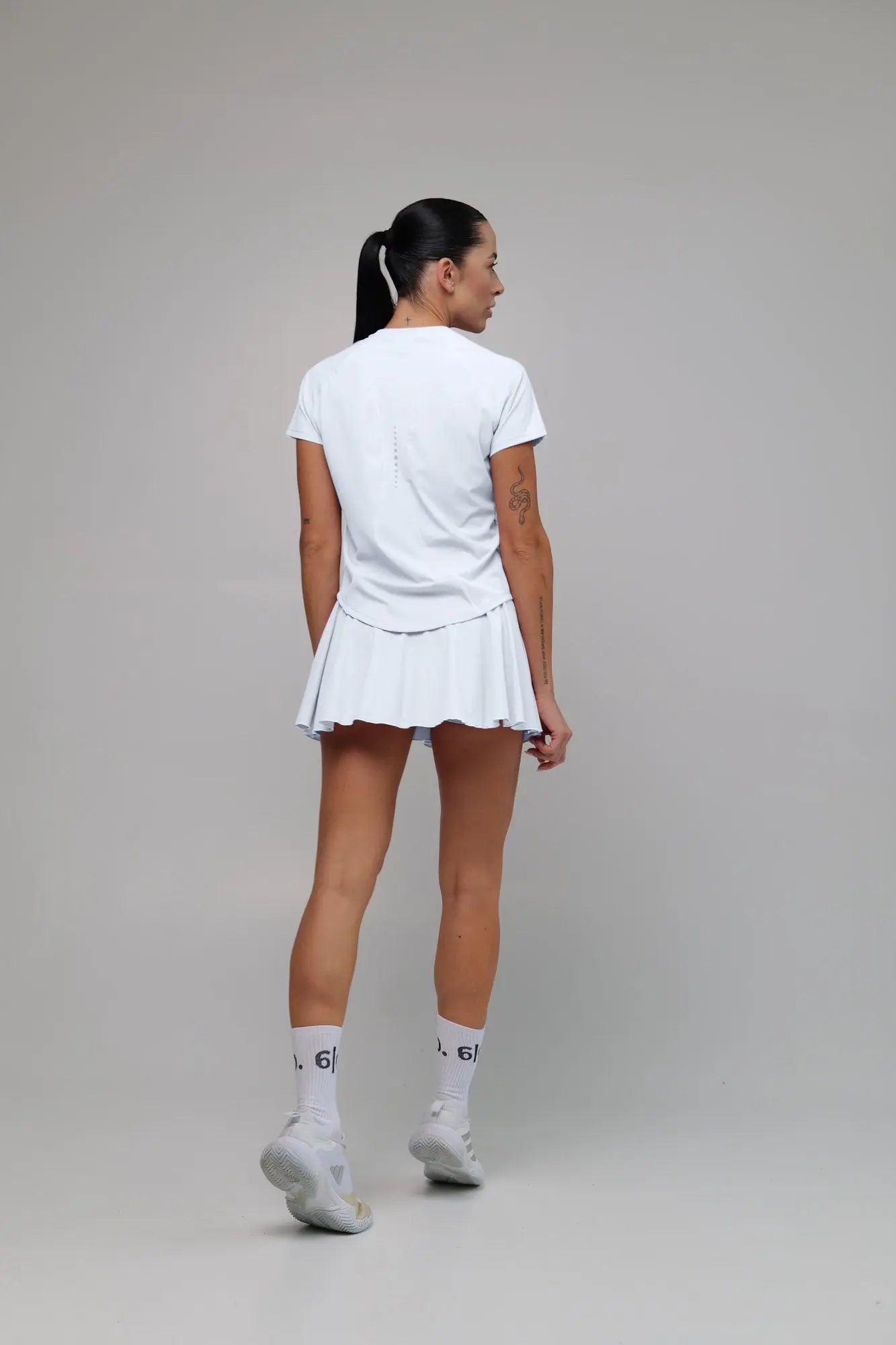 Black stretchy material shirt and skirt set (without bra) - Six Zero padel