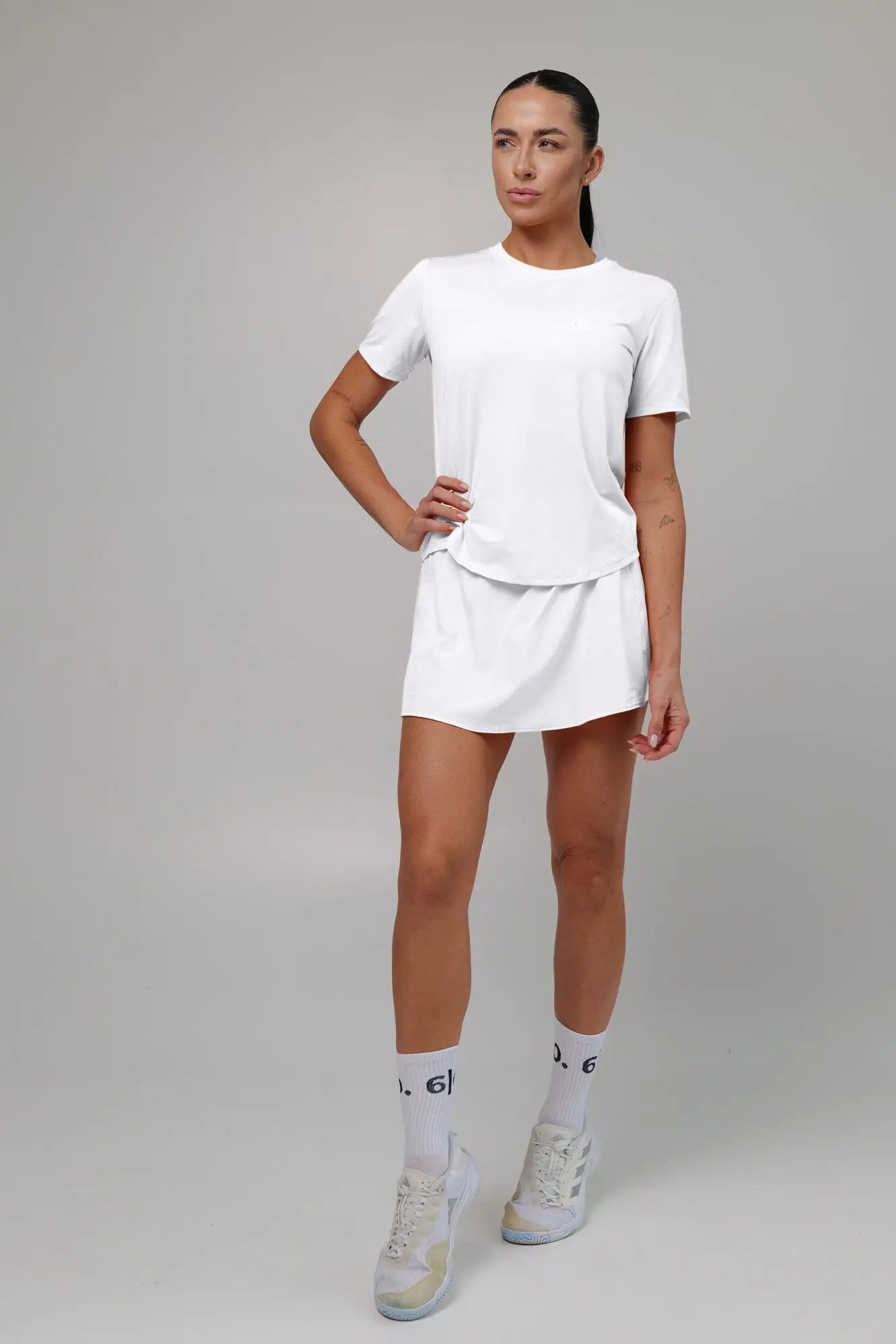 White Light material shirt and skirt set (without bra) - Six Zero padel